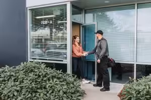 Woman meeting with A&A Pest Control technician